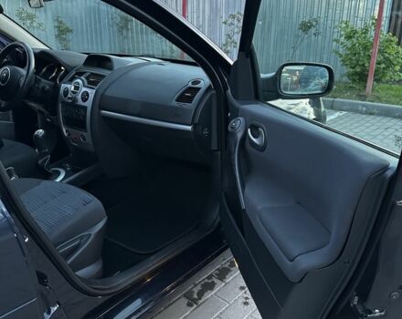 Синій Рено Меган, об'ємом двигуна 1.6 л та пробігом 100 тис. км за 5800 $, фото 9 на Automoto.ua