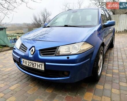 Синий Рено Меган, объемом двигателя 1.6 л и пробегом 292 тыс. км за 5200 $, фото 2 на Automoto.ua