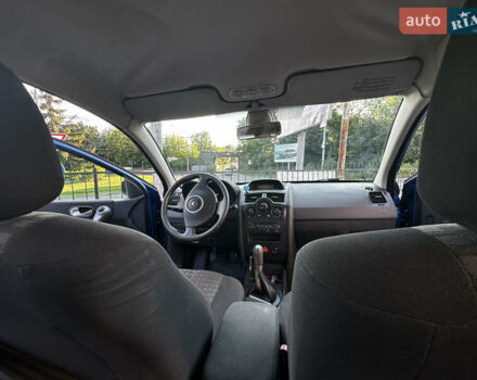 Синій Рено Меган, об'ємом двигуна 1.6 л та пробігом 262 тис. км за 5000 $, фото 12 на Automoto.ua