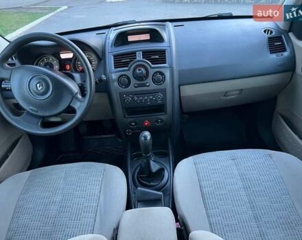Рено Меган 2007 у Калиновке на Automoto.ua Синій Рено Меган, об'ємом двигуна 1.6 л та пробігом 260 тис. км за 4650 $, фото 19 на Automoto.ua