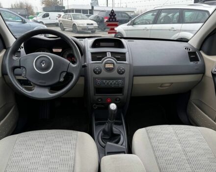 Синий Рено Меган, объемом двигателя 1.6 л и пробегом 184 тыс. км за 5500 $, фото 11 на Automoto.ua