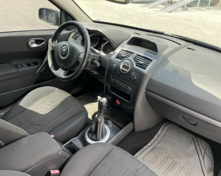 Синий Рено Меган, объемом двигателя 1.6 л и пробегом 217 тыс. км за 5100 $, фото 20 на Automoto.ua