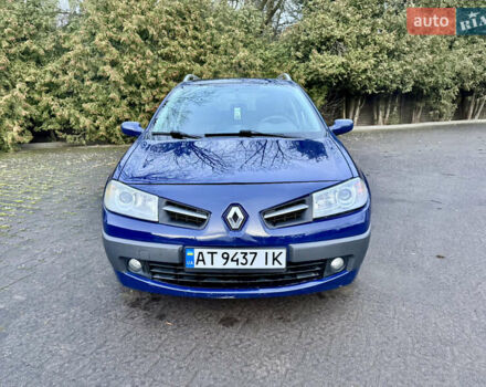 Синий Рено Меган, объемом двигателя 1.6 л и пробегом 191 тыс. км за 5400 $, фото 2 на Automoto.ua