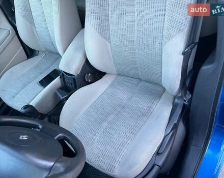 Рено Меган 2007 у Калиновке на Automoto.ua Синій Рено Меган, об'ємом двигуна 1.6 л та пробігом 260 тис. км за 4650 $, фото 20 на Automoto.ua