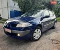 Синий Рено Меган, объемом двигателя 1.6 л и пробегом 217 тыс. км за 5300 $, фото 92 на Automoto.ua