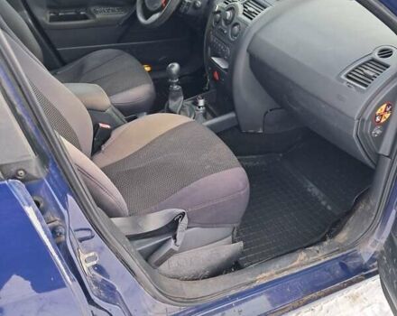 Синий Рено Меган, объемом двигателя 1.46 л и пробегом 249 тыс. км за 4800 $, фото 12 на Automoto.ua