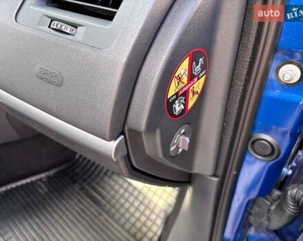 Синий Рено Меган, объемом двигателя 1.6 л и пробегом 206 тыс. км за 6200 $, фото 25 на Automoto.ua