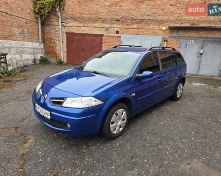 Синий Рено Меган, объемом двигателя 1.6 л и пробегом 350 тыс. км за 5000 $, фото 1 на Automoto.ua