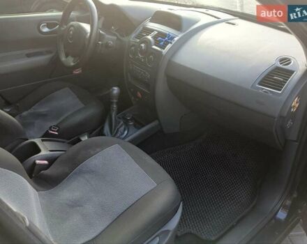 Синий Рено Меган, объемом двигателя 1.46 л и пробегом 300 тыс. км за 5279 $, фото 14 на Automoto.ua