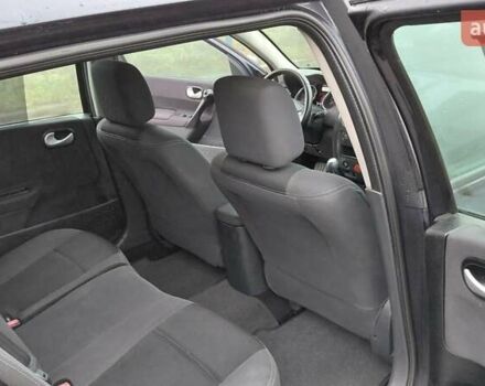 Синий Рено Меган, объемом двигателя 1.5 л и пробегом 244 тыс. км за 4900 $, фото 21 на Automoto.ua