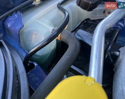 Синий Рено Меган, объемом двигателя 1.6 л и пробегом 202 тыс. км за 5999 $, фото 39 на Automoto.ua