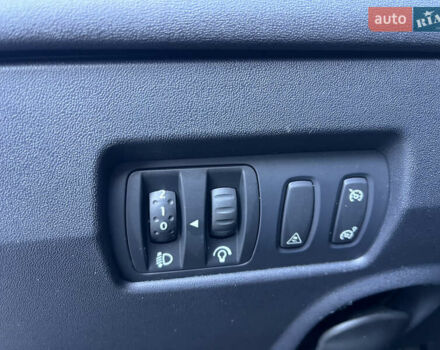 Синий Рено Меган, объемом двигателя 1.6 л и пробегом 202 тыс. км за 5999 $, фото 67 на Automoto.ua