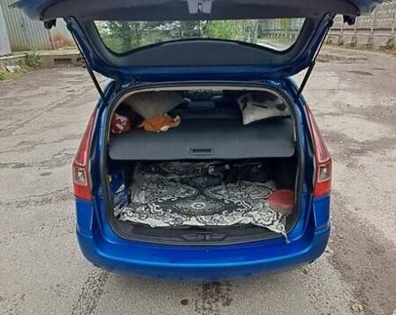 Рено Меган 2008 у Белой Церкве на Automoto.ua Синій Рено Меган, об'ємом двигуна 1.6 л та пробігом 202 тис. км за 6300 $, фото 10 на Automoto.ua