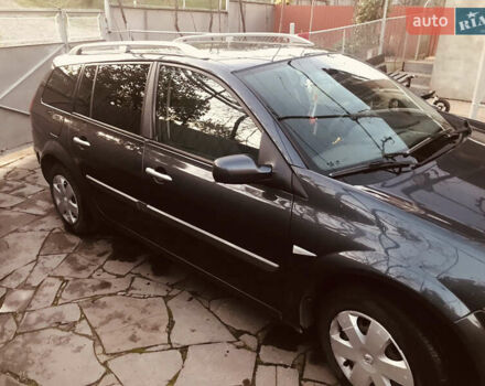 Рено Меган 2008 в Мукачеве на Automoto.ua Синий Рено Меган, объемом двигателя 1.46 л и пробегом 240 тыс. км за 5000 $, фото 2 на Automoto.ua