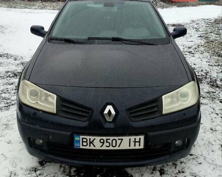Синій Рено Меган, об'ємом двигуна 1.6 л та пробігом 189 тис. км за 5250 $, фото 1 на Automoto.ua