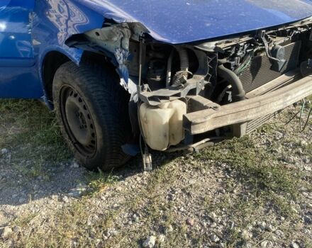 Синий Рено Меган, объемом двигателя 1.9 л и пробегом 397 тыс. км за 1120 $, фото 5 на Automoto.ua