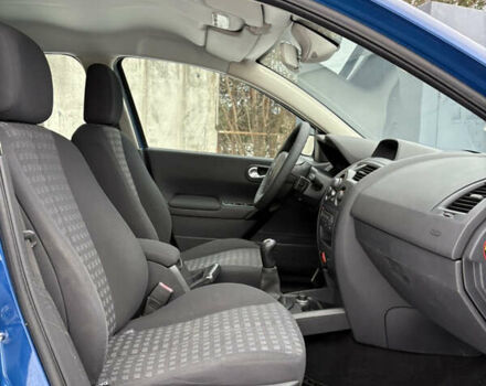 Синий Рено Меган, объемом двигателя 1.6 л и пробегом 215 тыс. км за 5800 $, фото 36 на Automoto.ua