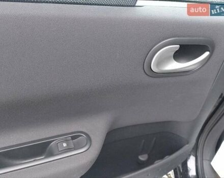 Синій Рено Меган, об'ємом двигуна 1.6 л та пробігом 189 тис. км за 5250 $, фото 18 на Automoto.ua