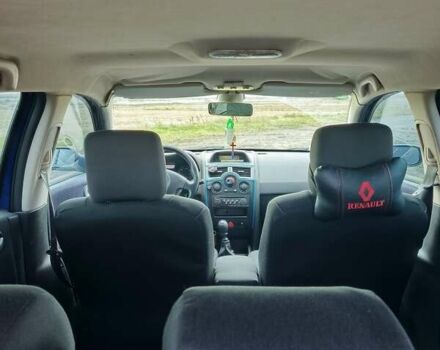 Синий Рено Меган, объемом двигателя 1.46 л и пробегом 409 тыс. км за 4100 $, фото 6 на Automoto.ua