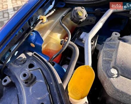 Синий Рено Меган, объемом двигателя 1.6 л и пробегом 206 тыс. км за 6200 $, фото 50 на Automoto.ua