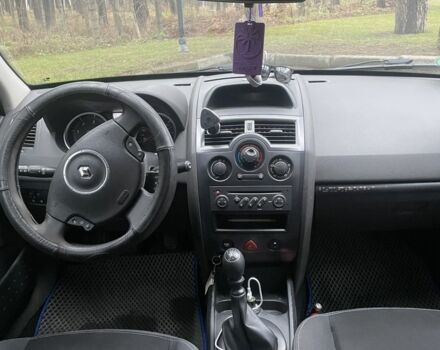 Синий Рено Меган, объемом двигателя 1.5 л и пробегом 235 тыс. км за 5400 $, фото 5 на Automoto.ua