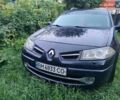 Синій Рено Меган, об'ємом двигуна 1.5 л та пробігом 400 тис. км за 5300 $, фото 3 на Automoto.ua