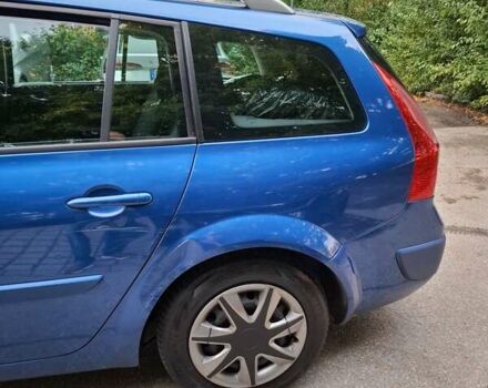 Синий Рено Меган, объемом двигателя 1.6 л и пробегом 228 тыс. км за 5500 $, фото 8 на Automoto.ua