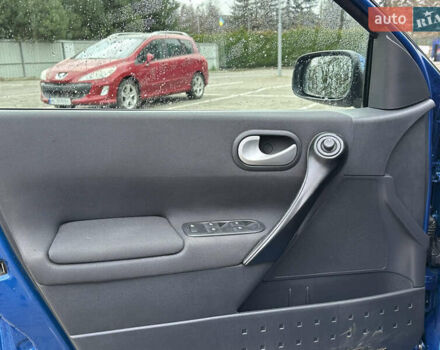 Синій Рено Меган, об'ємом двигуна 2 л та пробігом 174 тис. км за 5690 $, фото 19 на Automoto.ua