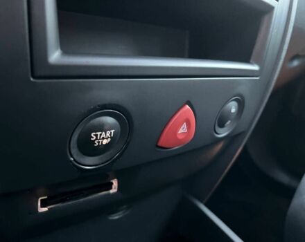 Синий Рено Меган, объемом двигателя 0 л и пробегом 212 тыс. км за 5300 $, фото 15 на Automoto.ua