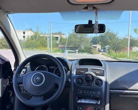 Синий Рено Меган, объемом двигателя 1.5 л и пробегом 250 тыс. км за 4400 $, фото 2 на Automoto.ua