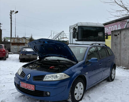 Синий Рено Меган, объемом двигателя 1.6 л и пробегом 215 тыс. км за 5800 $, фото 44 на Automoto.ua