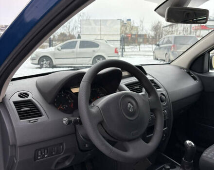 Синій Рено Меган, об'ємом двигуна 1.6 л та пробігом 215 тис. км за 5700 $, фото 17 на Automoto.ua