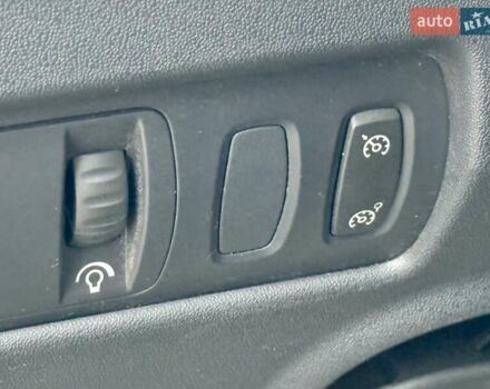 Синий Рено Меган, объемом двигателя 1.46 л и пробегом 392 тыс. км за 4799 $, фото 21 на Automoto.ua