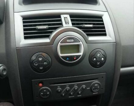 Синій Рено Меган, об'ємом двигуна 1.6 л та пробігом 189 тис. км за 5250 $, фото 12 на Automoto.ua