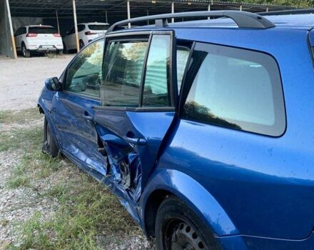 Синий Рено Меган, объемом двигателя 1.9 л и пробегом 397 тыс. км за 1120 $, фото 1 на Automoto.ua