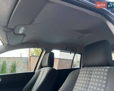 Синий Рено Меган, объемом двигателя 1.6 л и пробегом 212 тыс. км за 5600 $, фото 60 на Automoto.ua
