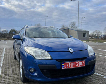 Синій Рено Меган, об'ємом двигуна 1.6 л та пробігом 252 тис. км за 6750 $, фото 2 на Automoto.ua
