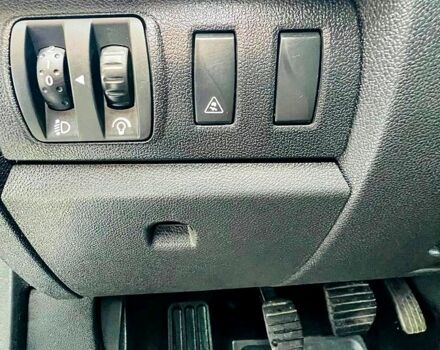 Синий Рено Меган, объемом двигателя 1.6 л и пробегом 252 тыс. км за 7200 $, фото 6 на Automoto.ua