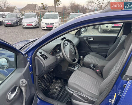 Синий Рено Меган, объемом двигателя 1.6 л и пробегом 240 тыс. км за 5400 $, фото 20 на Automoto.ua