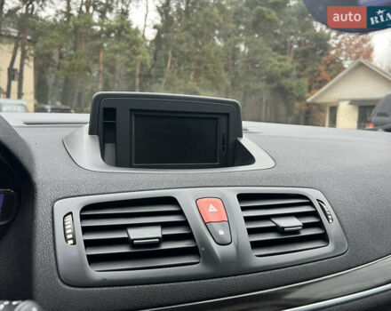 Синій Рено Меган, об'ємом двигуна 1.5 л та пробігом 192 тис. км за 7600 $, фото 26 на Automoto.ua