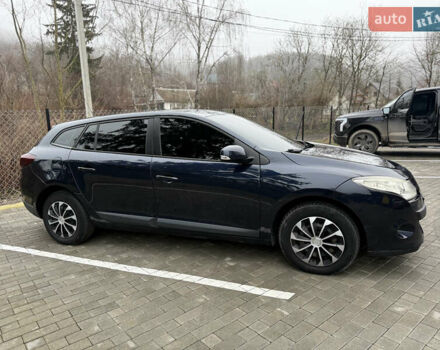 Синий Рено Меган, объемом двигателя 1.46 л и пробегом 220 тыс. км за 5600 $, фото 10 на Automoto.ua