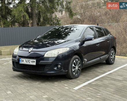 Синий Рено Меган, объемом двигателя 1.46 л и пробегом 220 тыс. км за 5600 $, фото 2 на Automoto.ua