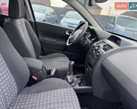 Синий Рено Меган, объемом двигателя 1.6 л и пробегом 240 тыс. км за 5400 $, фото 17 на Automoto.ua