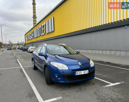 Синий Рено Меган, объемом двигателя 1.6 л и пробегом 252 тыс. км за 7000 $, фото 11 на Automoto.ua