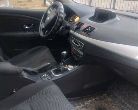 Синий Рено Меган, объемом двигателя 1.6 л и пробегом 311 тыс. км за 4900 $, фото 5 на Automoto.ua