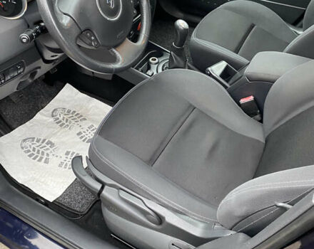 Синій Рено Меган, об'ємом двигуна 1.6 л та пробігом 186 тис. км за 6500 $, фото 13 на Automoto.ua