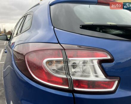 Синий Рено Меган, объемом двигателя 1.6 л и пробегом 252 тыс. км за 7000 $, фото 33 на Automoto.ua