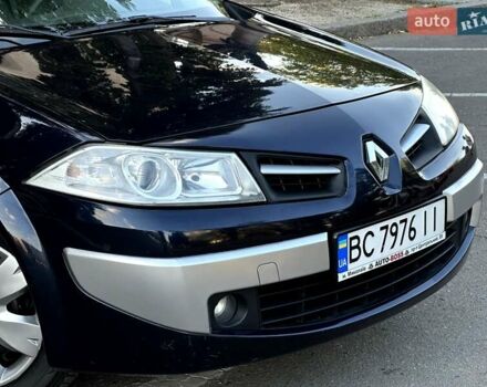 Синий Рено Меган, объемом двигателя 1.6 л и пробегом 292 тыс. км за 5600 $, фото 1 на Automoto.ua