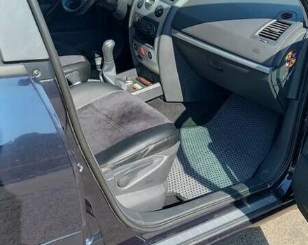 Синий Рено Меган, объемом двигателя 1.6 л и пробегом 205 тыс. км за 6200 $, фото 1 на Automoto.ua