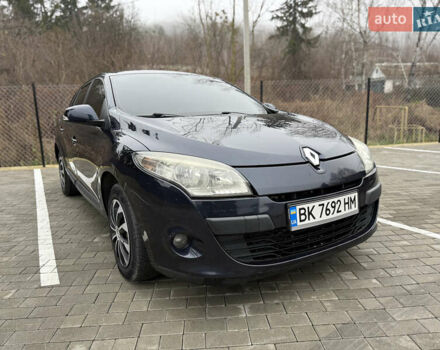 Синий Рено Меган, объемом двигателя 1.46 л и пробегом 220 тыс. км за 5600 $, фото 12 на Automoto.ua